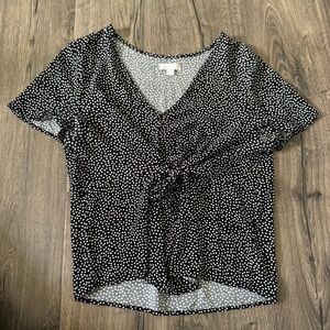 14th & Unión Black and White Polka Dot Women's Top front tie size medium